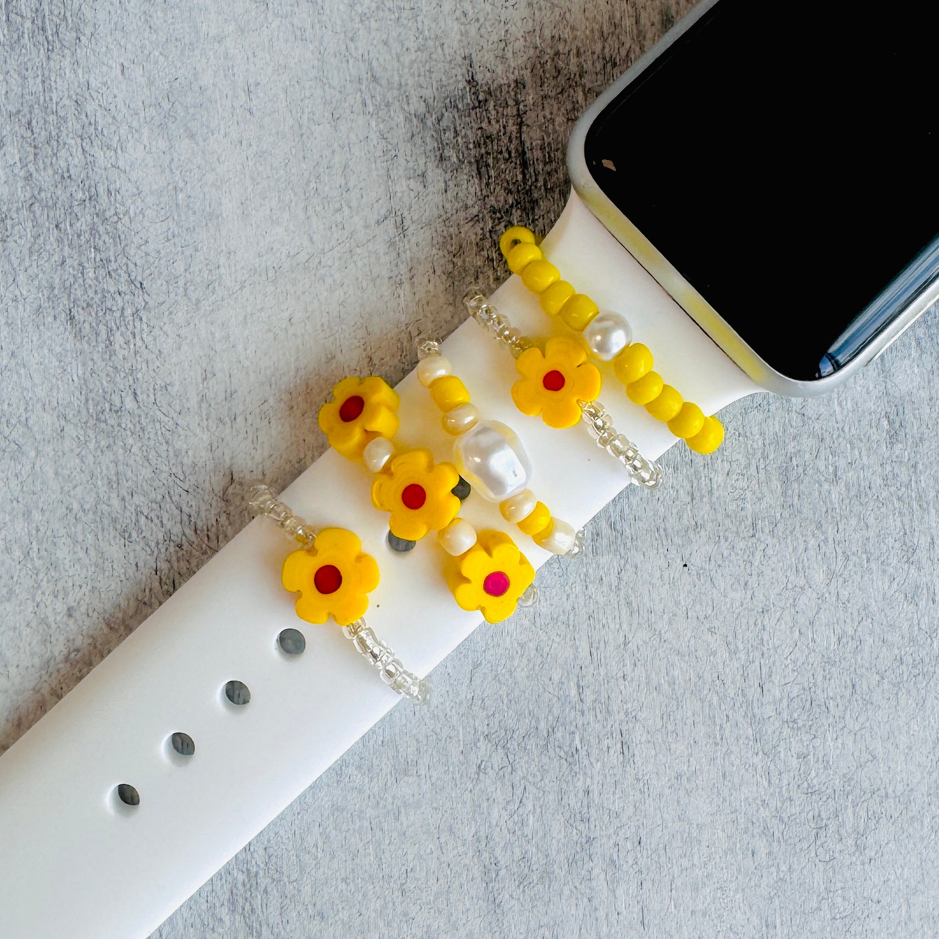 Apple phone bands deals