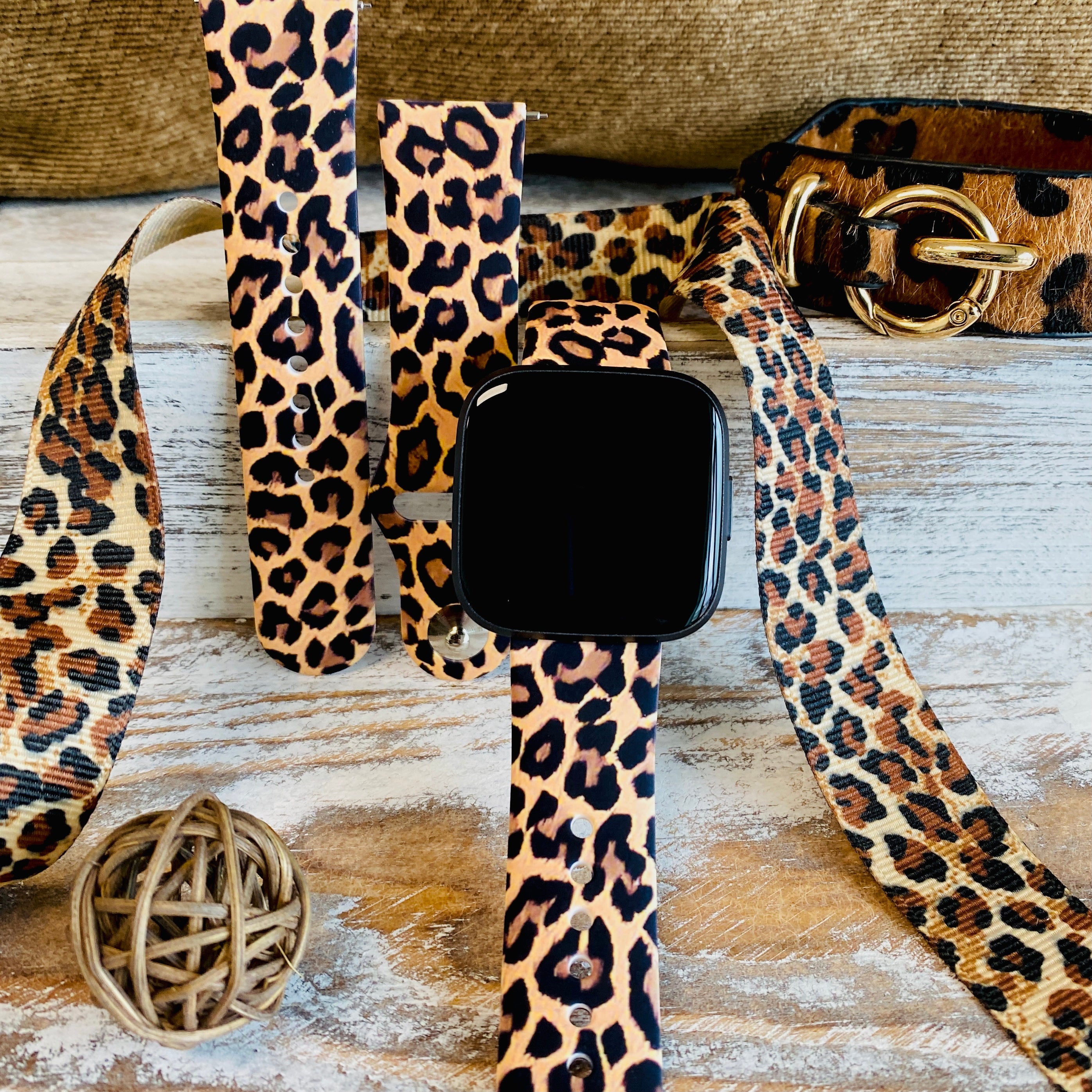 Versa 2 best sale leopard band